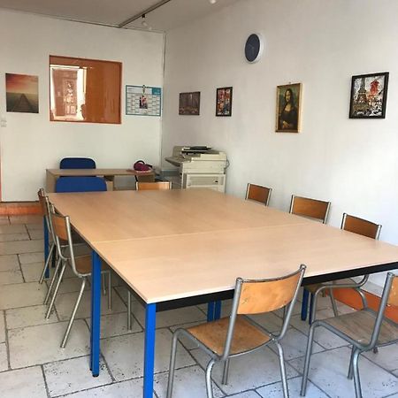 Apartamento Espace Grenouillit Aubenas Exterior foto